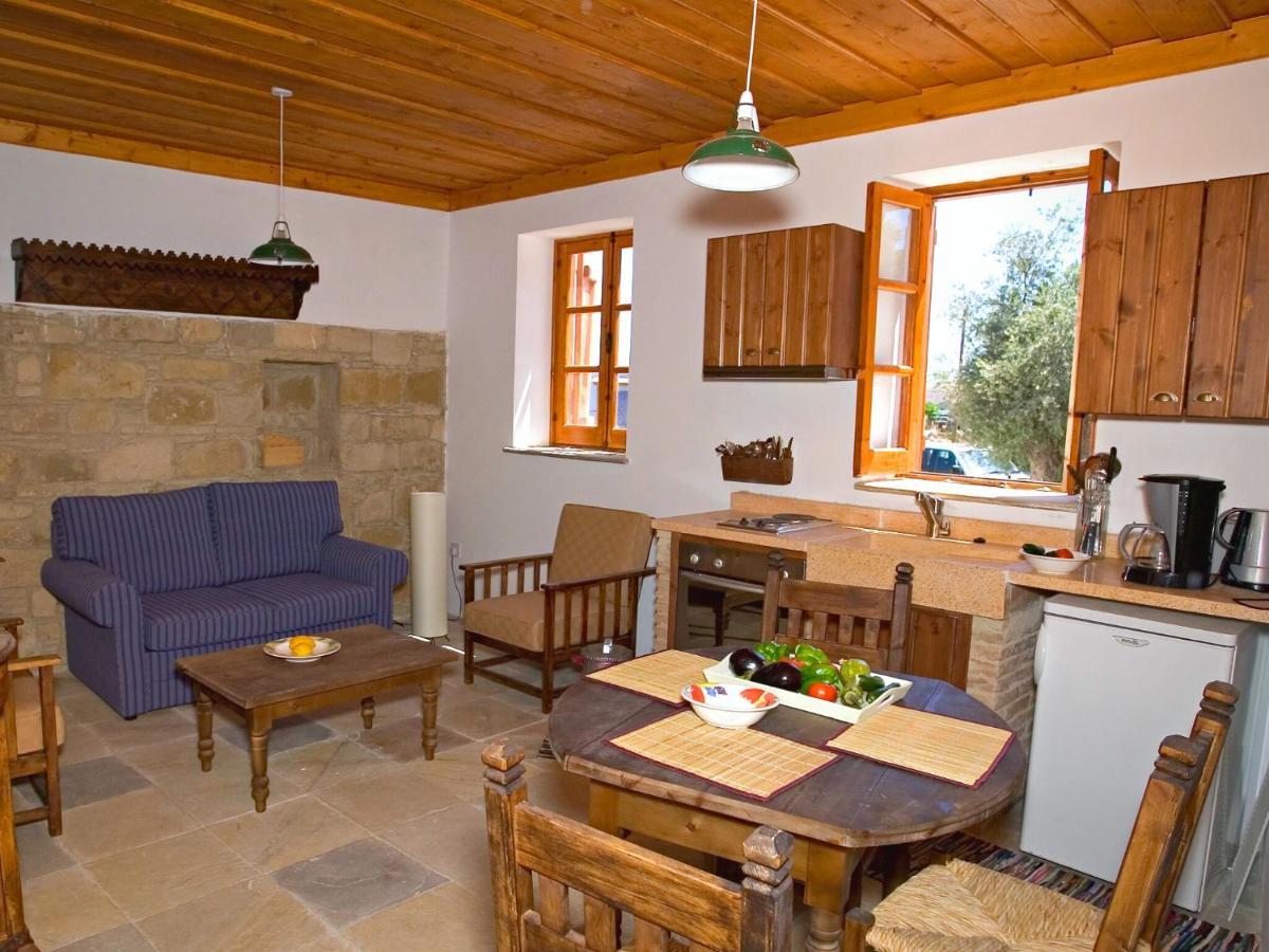 Eveleos Country House Тохни Экстерьер фото